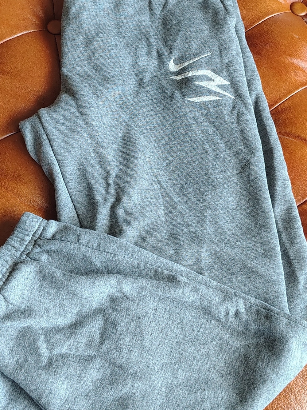 Nike Kids Gray Heather Jogger Sweatpants with Pockets, White Embroidered Swoosh